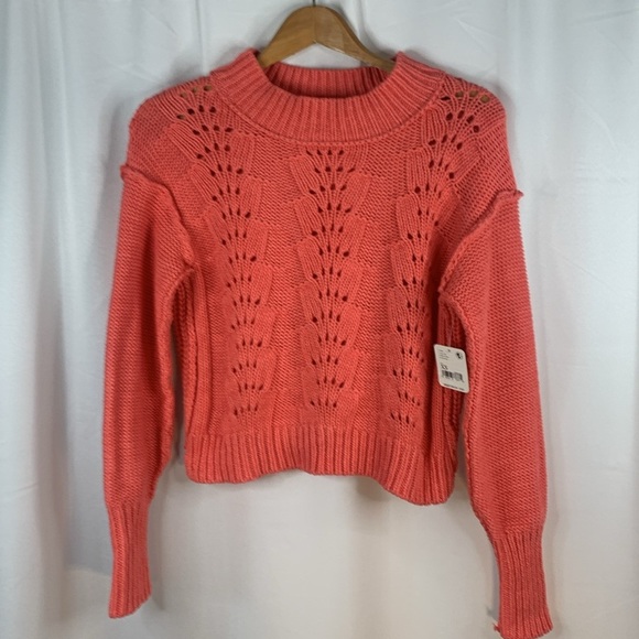 Free People Coral Cropped Sweater- NWT- XS - Picture 11 of 15